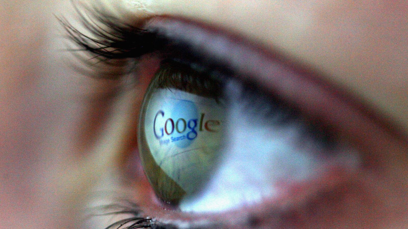 articles/2014/07/15/should-we-have-the-right-to-be-forgotten-online/140712-chakya-google-forgetme-tease_qwoysv