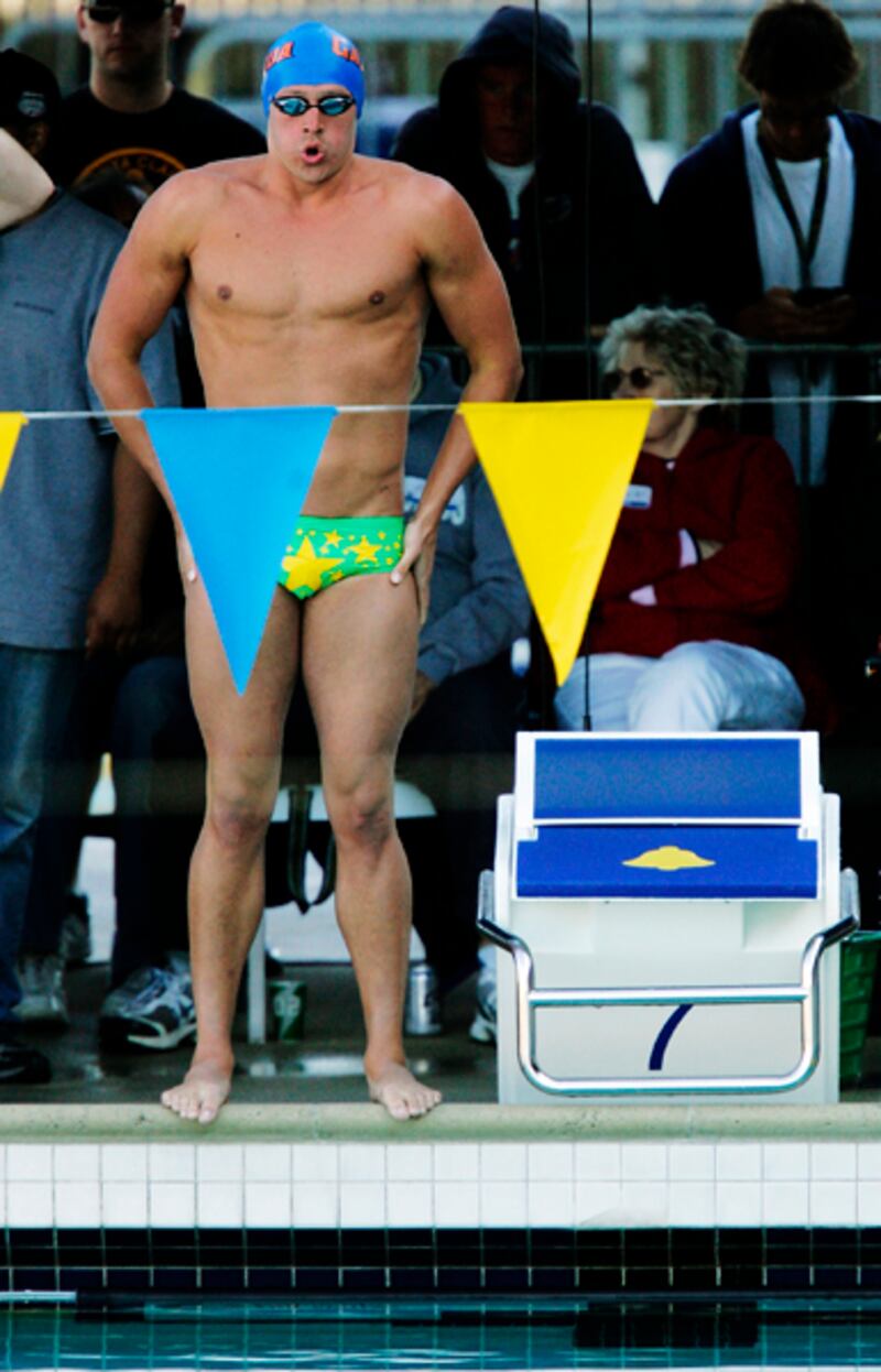 galleries/2012/07/29/ryan-lochte-olympic-fashion-speedos-bikinis-sneakerse-more-photos/ryan-lochte-fashion-10_fvqjx6