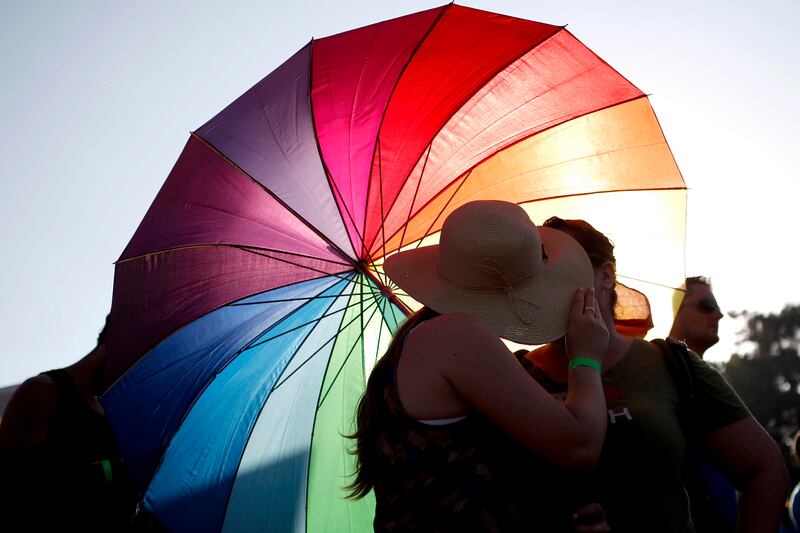 articles/2012/12/01/orthodox-rabbis-say-gay-cure-therapy-doesn-t-work/orthodox-rabbis-homosexuality-michaelson_ee0i2y