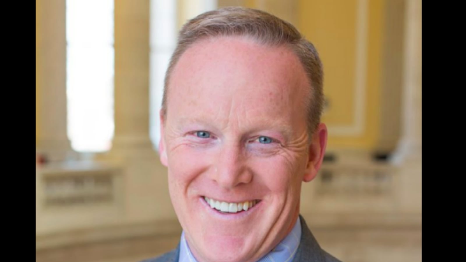 cheats/2016/08/17/rnc-spox-lawyers-defend-bad-people-too/160817-sean-spicer-trump-cheat_ghxqa3