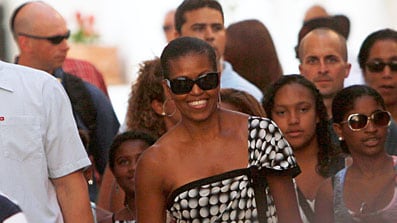articles/2010/08/09/michelle-obamas-fashion-message-is-priceless/betts-obama-style_119019_umaxom