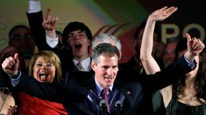 articles/2010/01/20/the-democrats-doomsday-health-plan/sarlin-brown-win-health-care_76404_rfmkp0