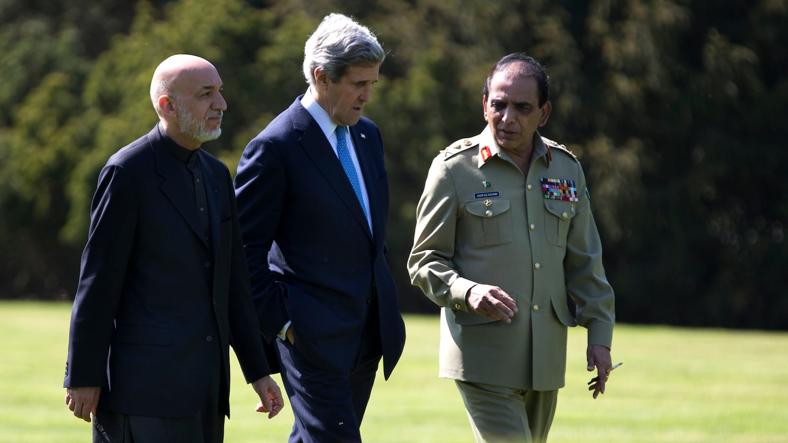 articles/2013/04/26/homework-to-do-the-afghanistan-pakistan-peace-talk-tipping-point/130426-afpak-talks-tease-embed_aqhpra