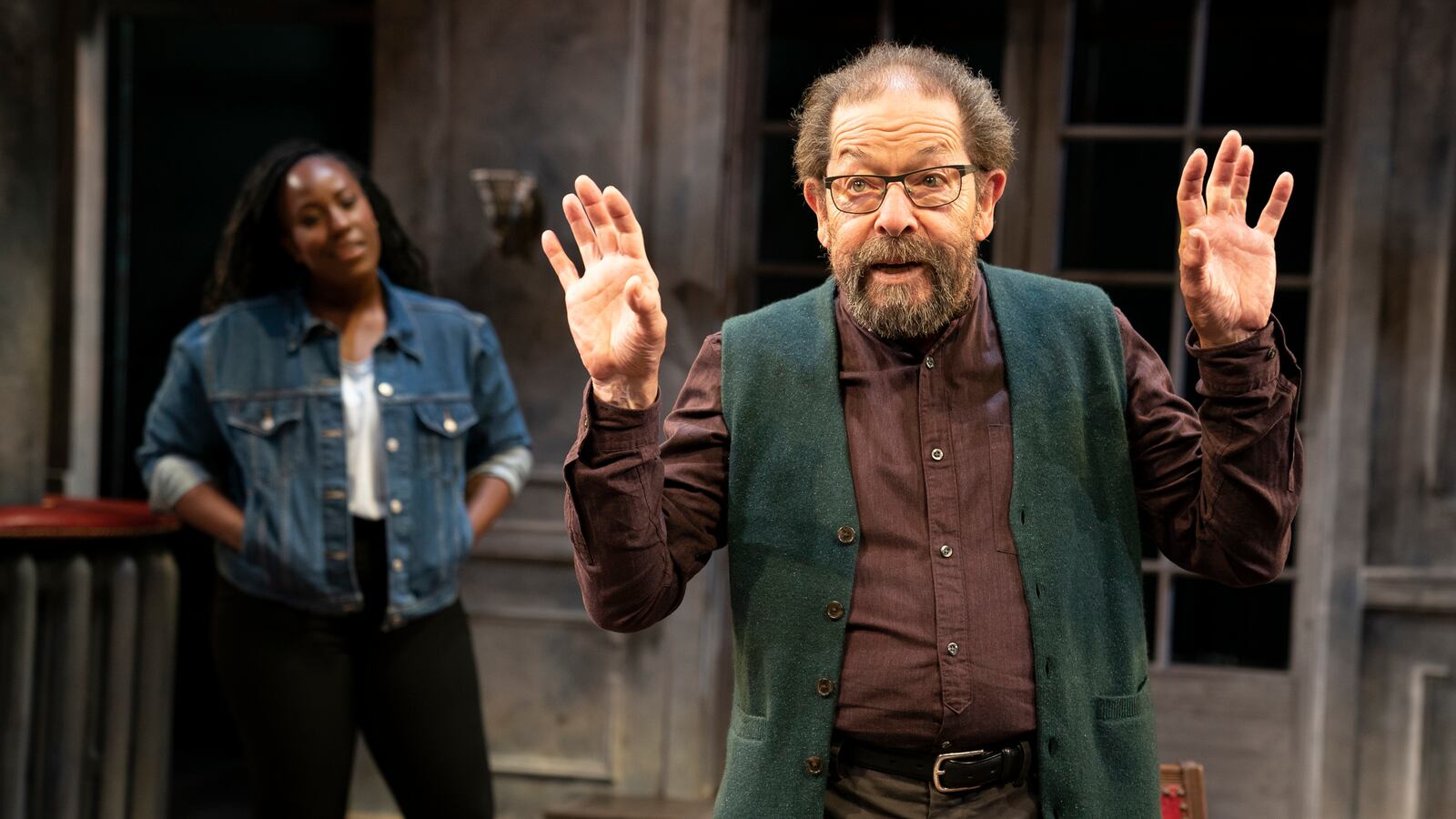 191125-teeman-bright-room-tease_saku1b