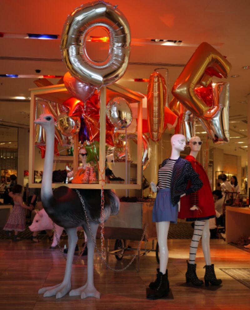 galleries/2011/04/14/opening-ceremony-hong-kong/opening-ceremony-hong-kong_zdoury