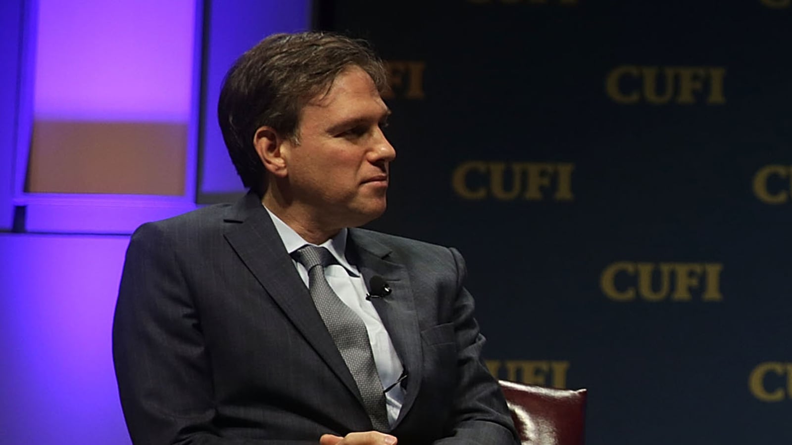 articles/2017/05/02/bret-stephens-promises-more-controversial-new-york-times-columns/170501-grove-Bret-Stephens-tease_gopeen