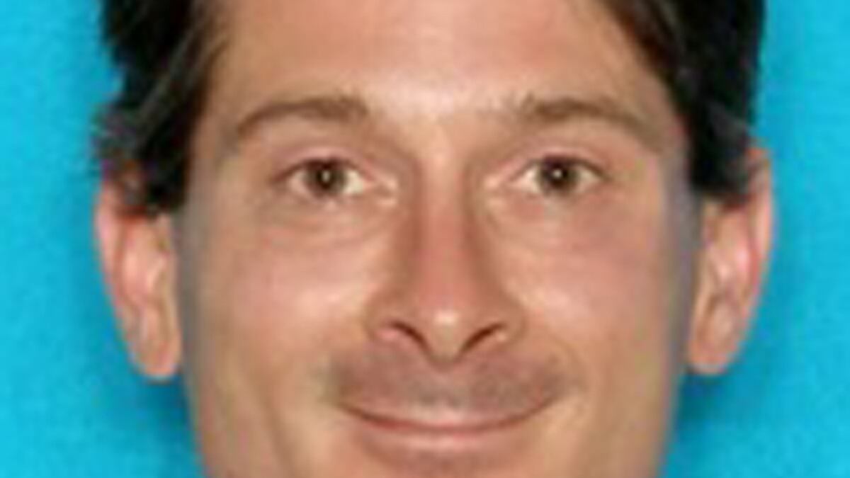 cheats/2012/08/14/texas-a-m-shooter-s-mother-caffall-had-mental-difficulties/texas-a_m-shooter-mother-cheat_tbficn