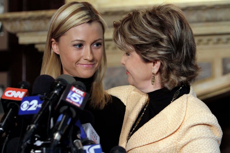 articles/2011/06/16/who-is-ginger-lee-anthony-weiner-s-porn-star-s-mystery-past/ginger-lee-abowitz_dfmr7v