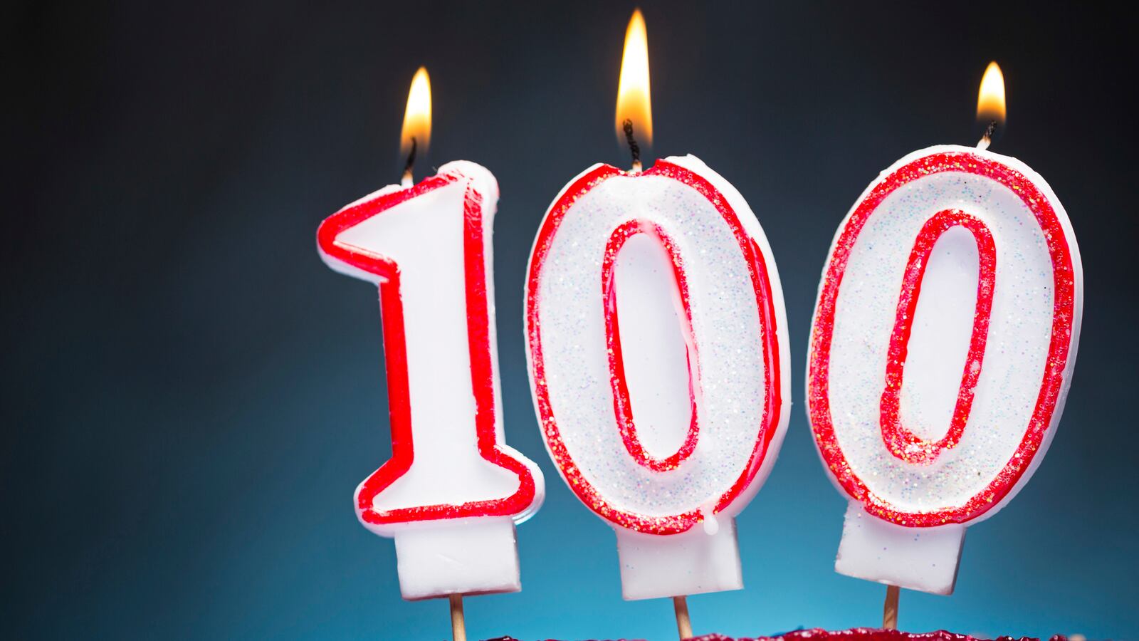 articles/2016/02/05/we-re-not-ready-for-a-population-that-lives-to-100/160205-whittaker-oldage-tease_f2k6rr