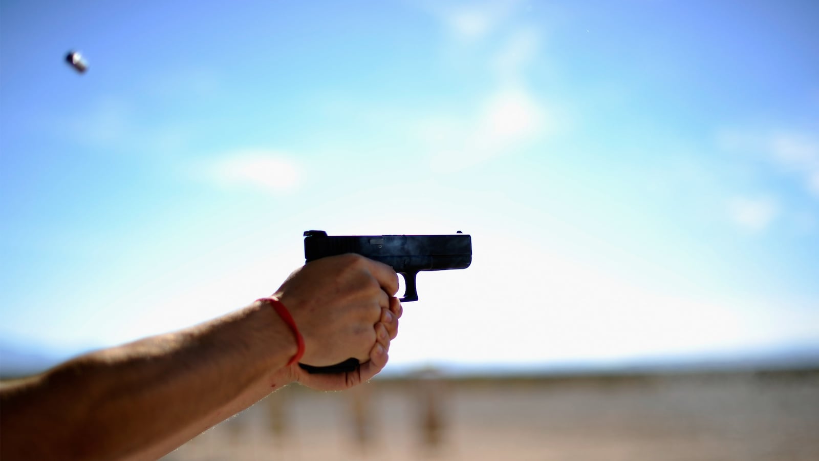 articles/2015/03/24/suit-says-glock-gunned-for-his-own-pis/150323-zadrozny-glock-tease_o5cnp0