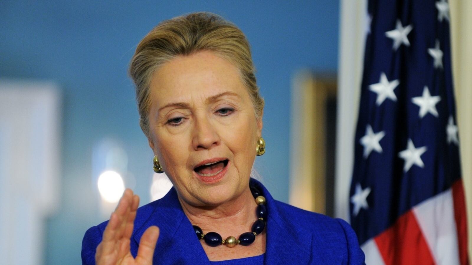 cheats/2012/10/26/clinton-dispels-rumors-again/Clinton-dispels-rumors-cheat_hqjenf