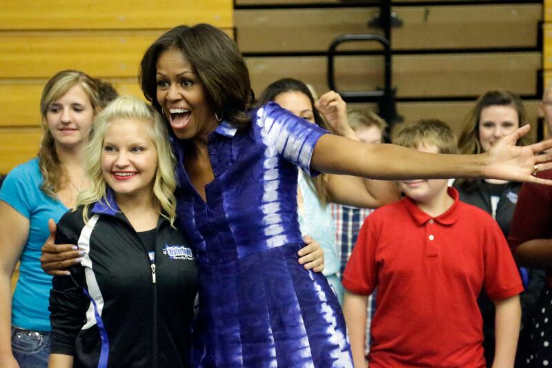 articles/2013/09/16/michelle-obama-s-tory-burch-dress-sells-out-target-announces-latest-collaboration-with-peter-pilotto/130915-michelle-obama-tory-burch-tease_ahd8kk