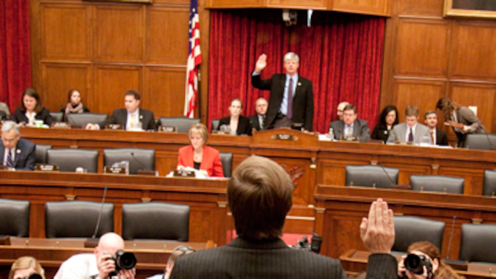 articles/2010/11/02/election-victory-for-republicans-means-white-house-investigations/sarlin-investigations_138348_c7yxpc