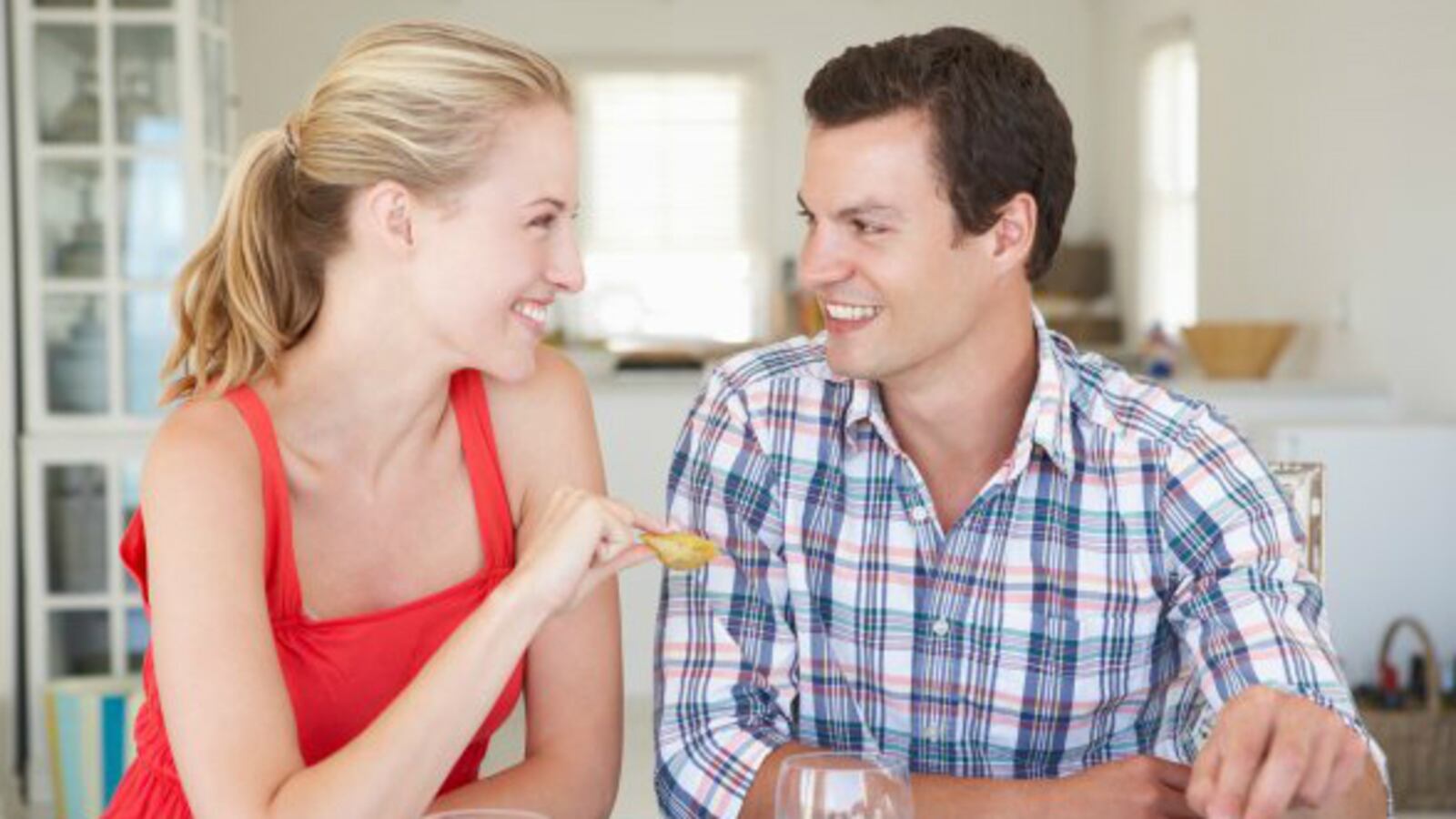 unmarried-couples-cohabitating_i846qc