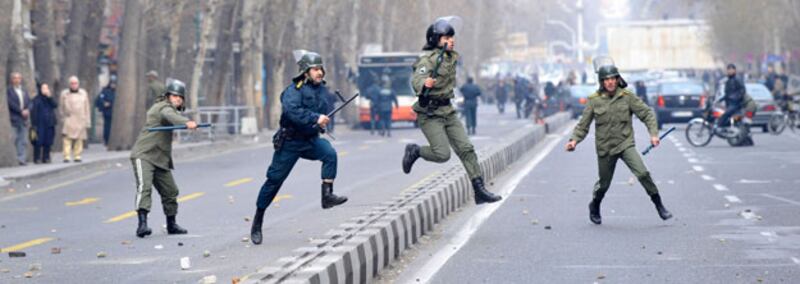 galleries/2009/12/28/protests-in-iran/iran-protests-5-1_q6agot