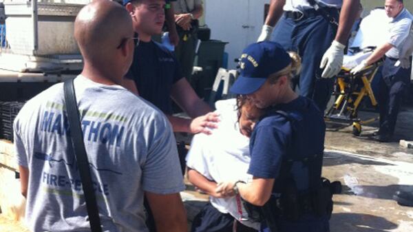 cheats/2011/10/10/seven-survive-20-hours-after-boat-sinks/boat-accident-florida-keys-cheat_y0slxs