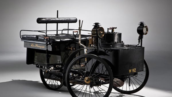 cheats/2011/10/11/world-s-oldest-car-sells-for-4-6-million/oldest-car-auction-cheat_iwwnek