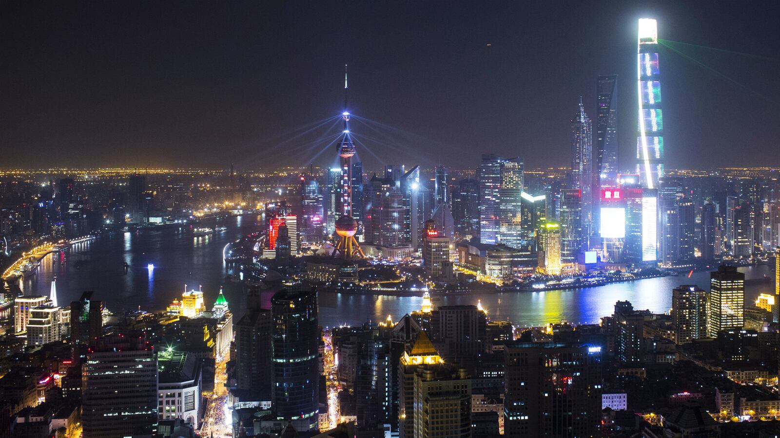 cheats/2014/12/31/35-dead-in-shanghai-new-year-s-stampede/141231-shanghai-cheat_vucw0v