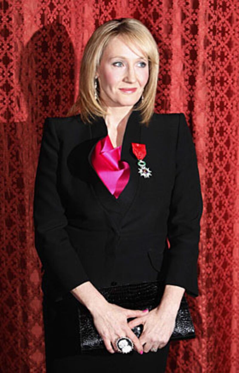 galleries/2010/02/19/the-week-in-culture/wic---jk-rowling_fjdn8v