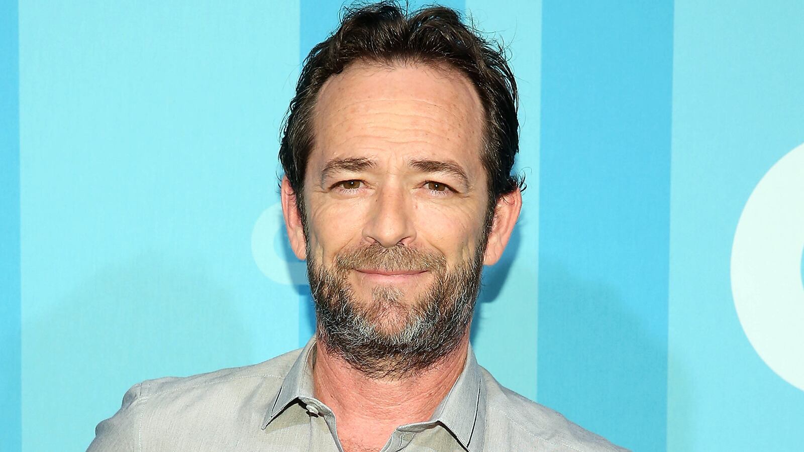 190304-express-perry-tease_ln6mso