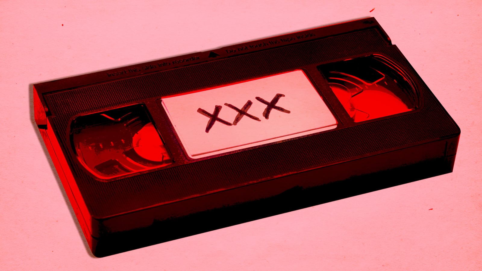 190426-snow-porn-tease-2_pgrpfv