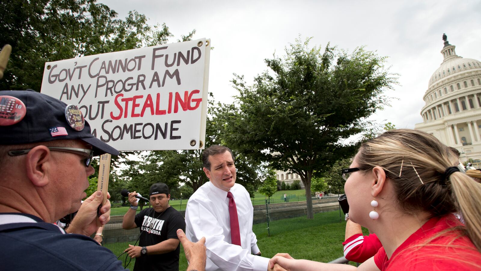 articles/2013/06/26/ted-cruz-i-ll-block-all-state-nominees-until-they-appoint-inspector-general/130626-rogin-cruz-tease_rn1e3n