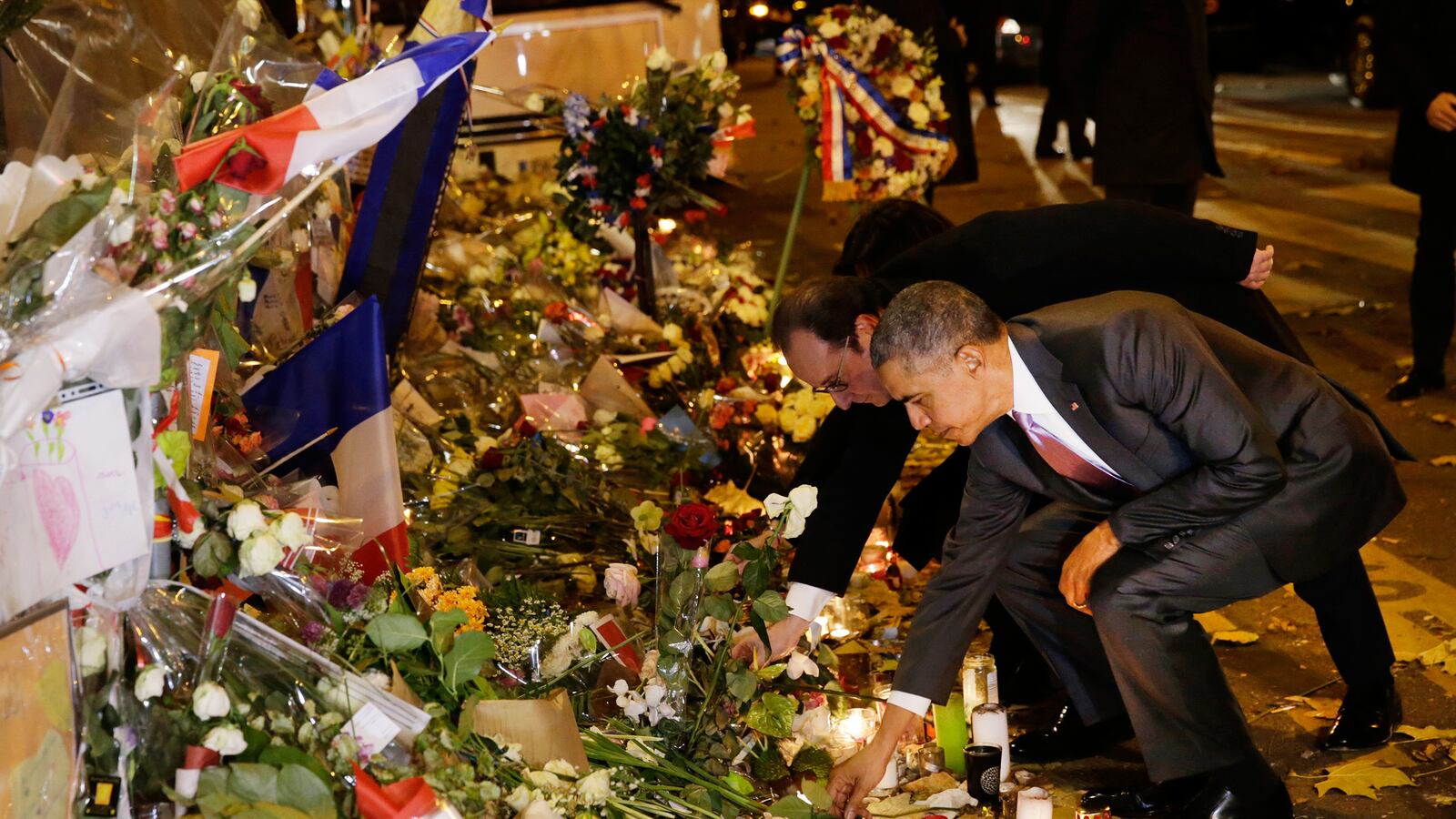 articles/2015/11/30/how-jihadist-groups-like-boko-haram-and-isis-profit-from-global-warming/151130-dickey-obama-tease_dujudo