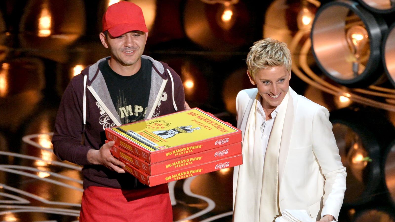 articles/2014/03/03/was-the-oscars-pizza-any-good-8-burning-questions-about-the-show/140303-fallon-oscar-questions-tease_xknq1a