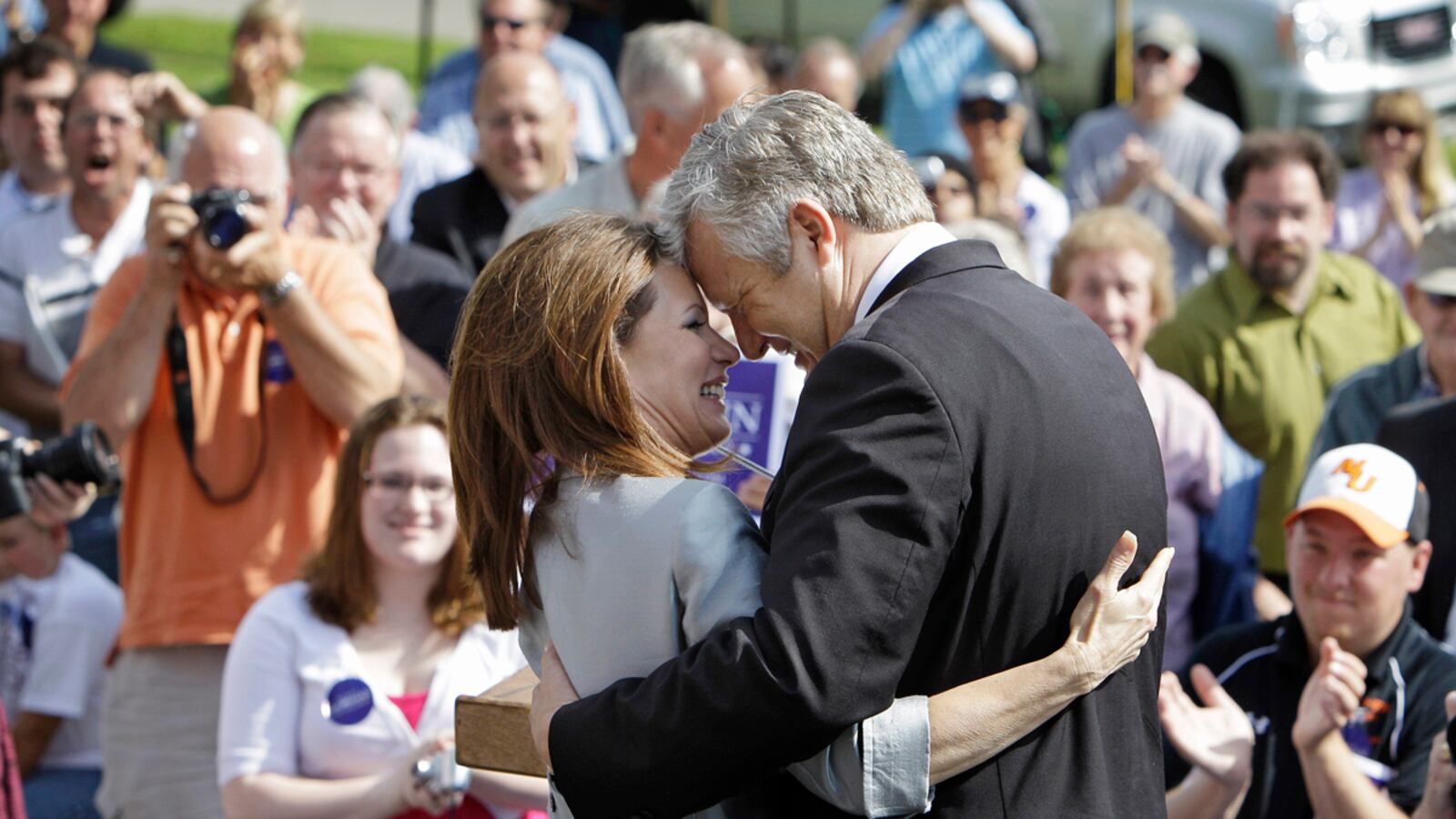 cheats/2011/08/08/marcus-bachmann-what-s-a-silver-fox/marcus-michelle-bachmann-cheat_xrjgkd