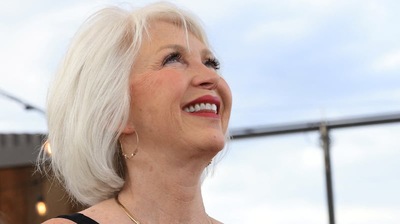 Felon Tina Peters, who ran for the Republican Secretary of State for Colorado in 2022, sings the National anthem during her campaign.