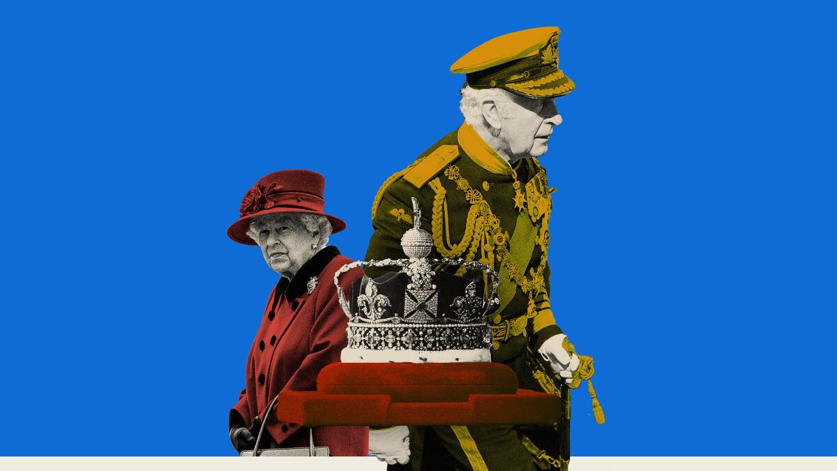 220510-queen-sick-hero_nax46n