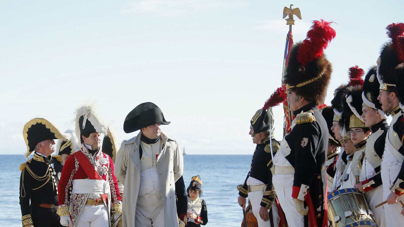 cheats/2015/04/09/short-people-more-prone-to-heart-disease/150409-short-cheat_kgiq60