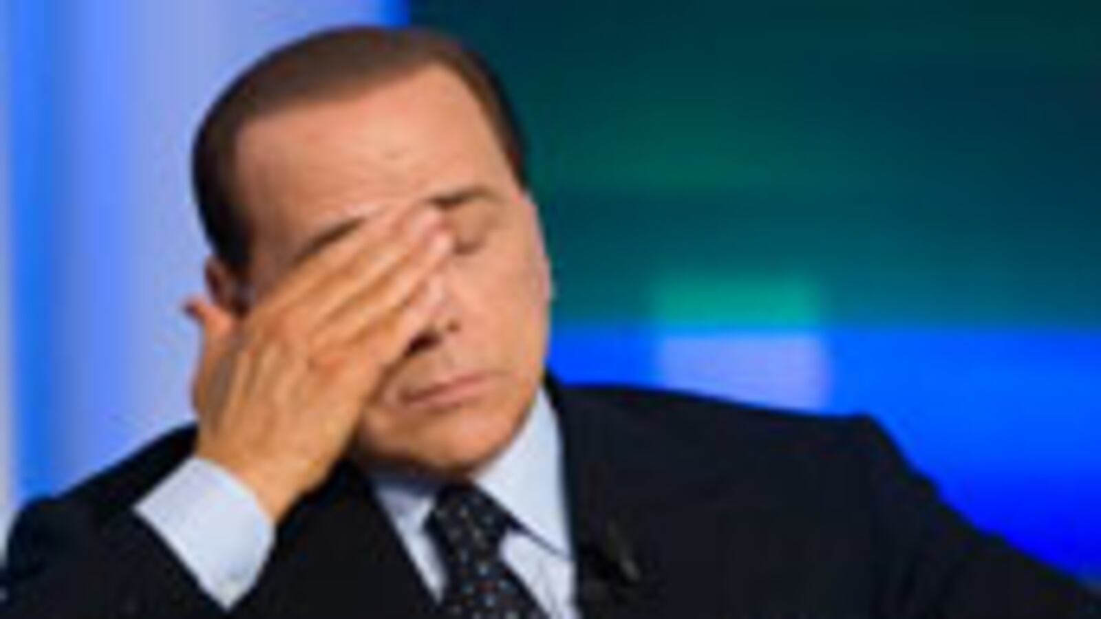 articles/2009/06/06/berlusconis-racy-photo-scandal/nadeau-berlusconi_30636_hsciop