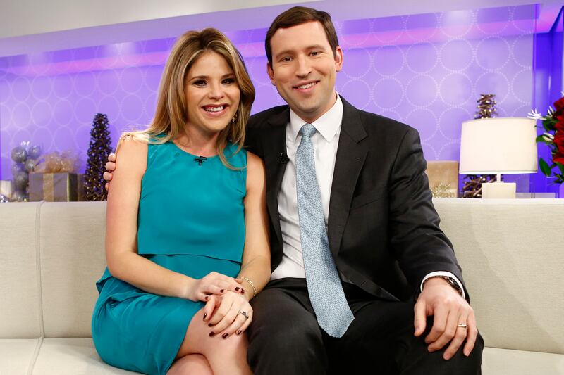 galleries/2013/01/01/celebrity-couples-expecting-in-2012-from-kim-and-kanye-to-jessica-simpson-and-more-photos/jenna-bush-hager-power-babies-2013_cgxyf3