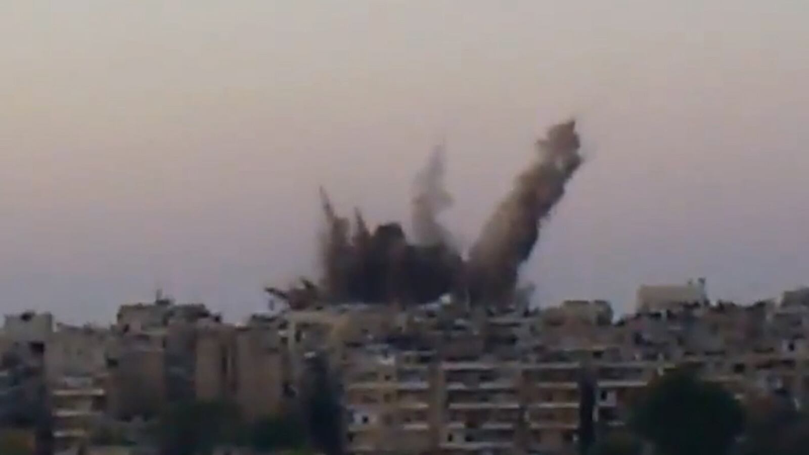 cheats/2012/08/28/report-planes-kill-60-in-damascus/syria-airstrikes-killed-damascus-cheat_lofccv