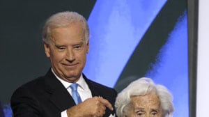 cheats/2010/01/08/bidens-mother-dies/bidens-mother-dies_bspcye
