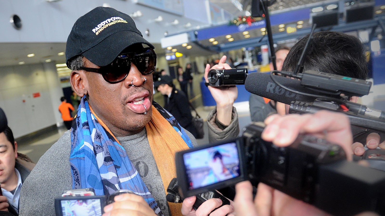 cheats/2014/01/07/rodman-i-love-kim-jong-un/140107-rodman-cnn-cheat_xlndx3