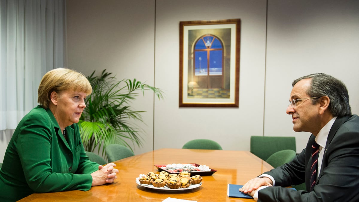 cheats/2012/10/19/eu-agrees-on-bank-supervisor/eu-bank-supervisor-cheat_pouxuf