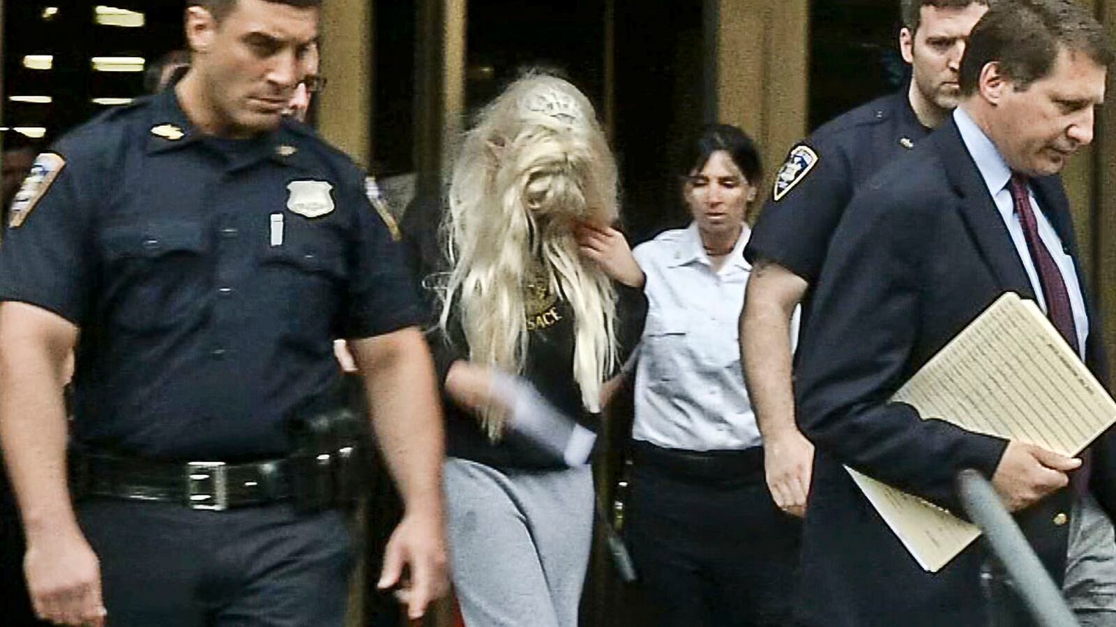 cheats/2013/06/03/report-bynes-kicked-out-of-nyc-apartment/130603-bynes-kicked-out-cheat_mnh0rk