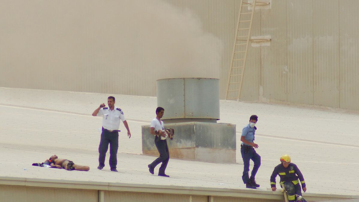 cheats/2012/05/28/qatar-mall-fire-kills-19/doha-qatar-mall-fire-cheat_k4gtsi