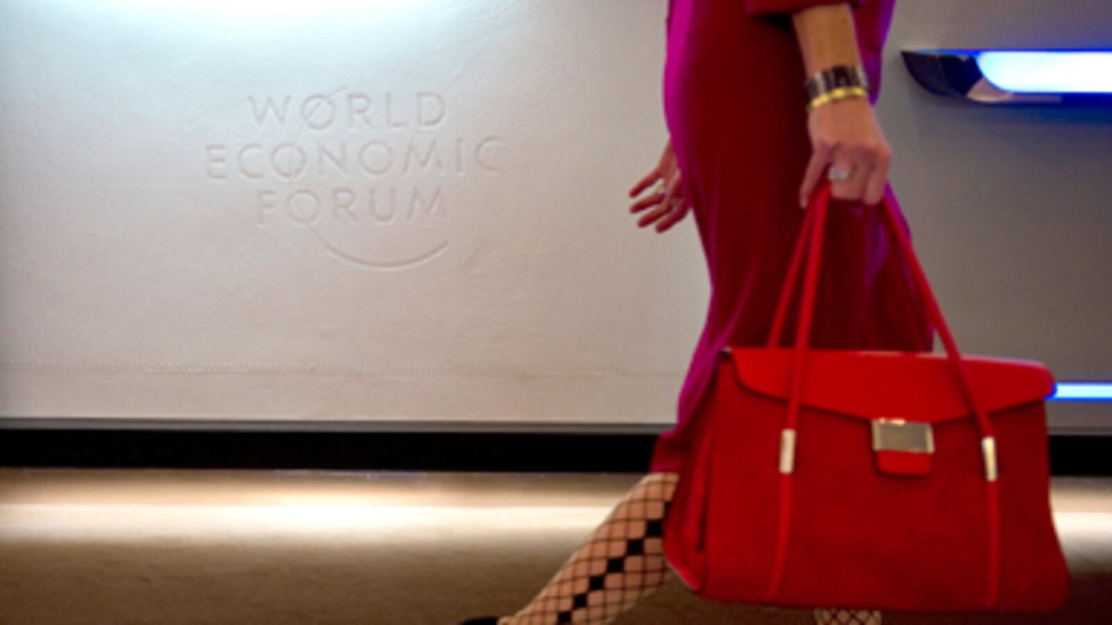 articles/2011/01/28/davos-biggest-irony-dispatch-from-the-world-economic-forum/kao-davos-contradiction_156369_k3soew