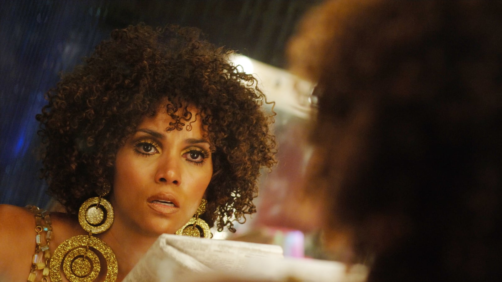 articles/2014/04/01/what-the-hell-happened-to-halle-berry-s-frankie-alice/140331-halle-berry-heckling-tease_pdxokh