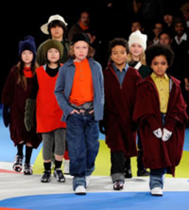 articles/2009/02/16/kanyes-with-the-band/espinosa-yamamoto_iklzft