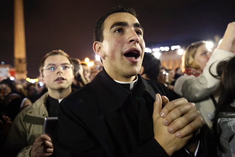 galleries/2013/03/13/the-vatican-and-argentina-react-to-pope-francis-photos/130313-new-pope-reax5_p6uzqs