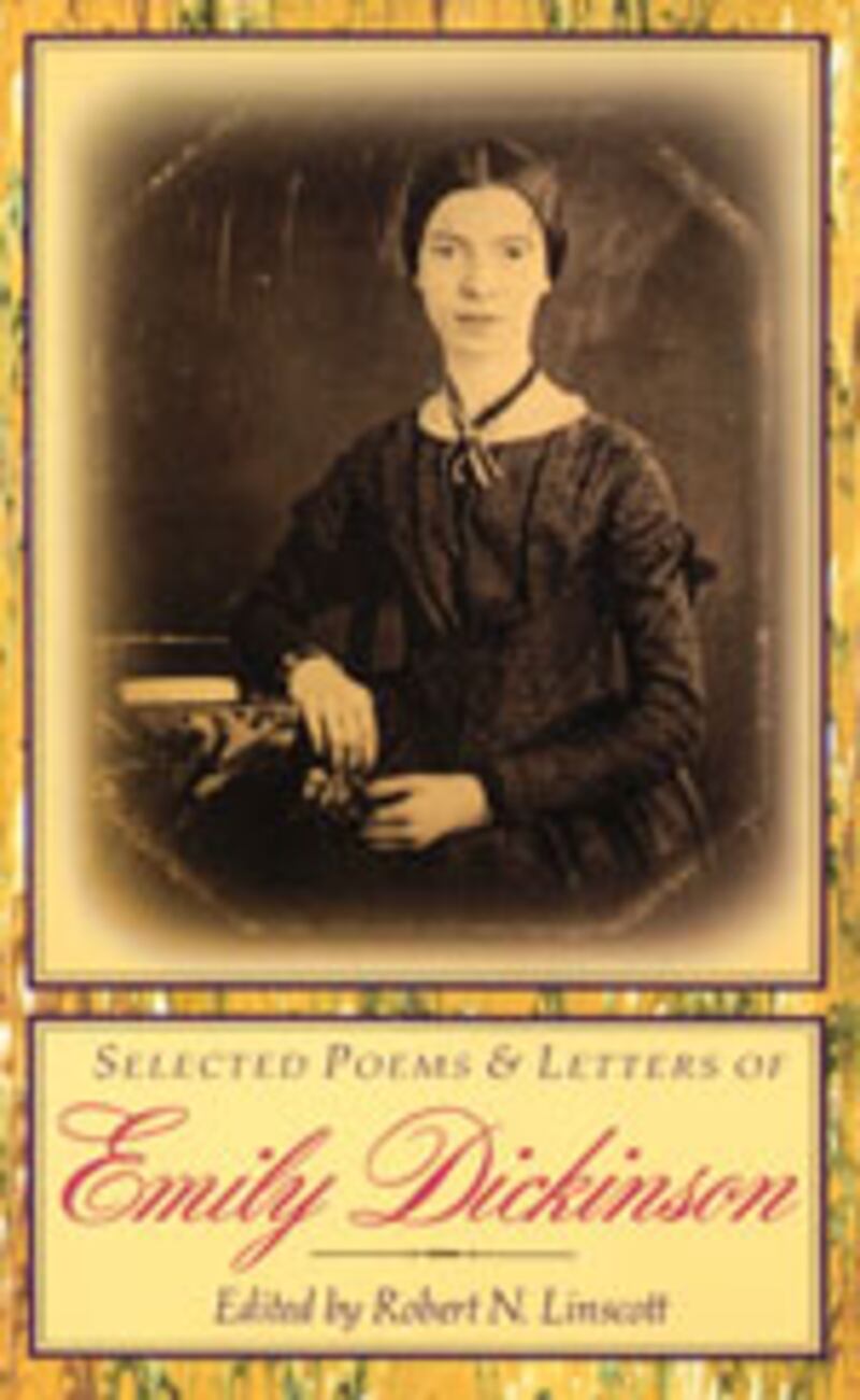 articles/2010/07/22/lindsay-lohan-jail-what-she-should-read/steinberg-lohan-reading---emily-dickinson_phg0ir