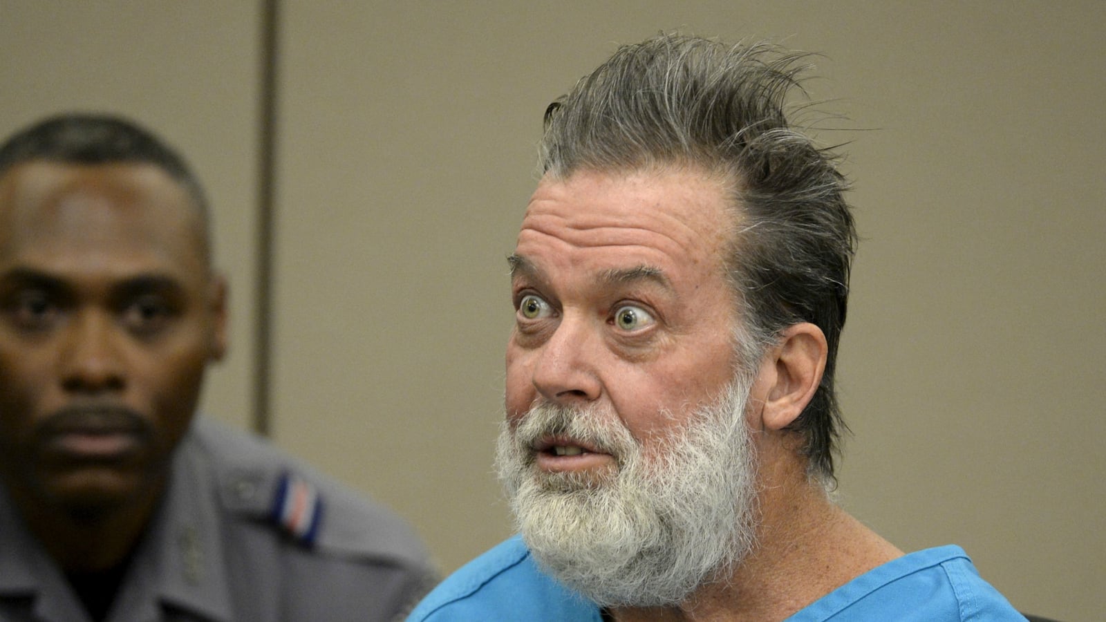 cheats/2015/12/23/pp-shooter-wants-to-represent-self/151223-robert-dear-cheat_ydeen7