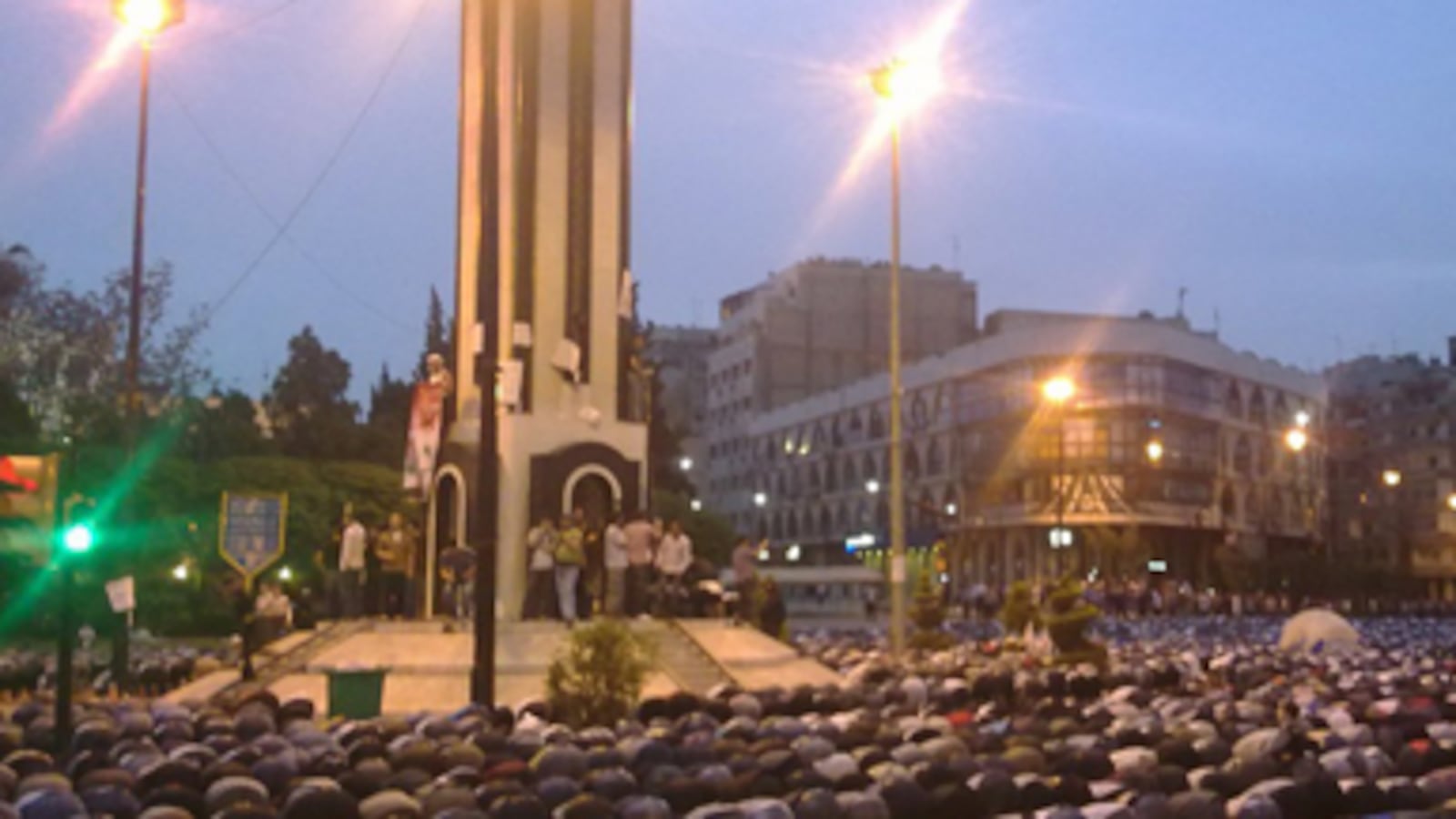 cheats/2011/04/19/syrian-govt-warns-protesters/syria-protests-update-1_d6vv48