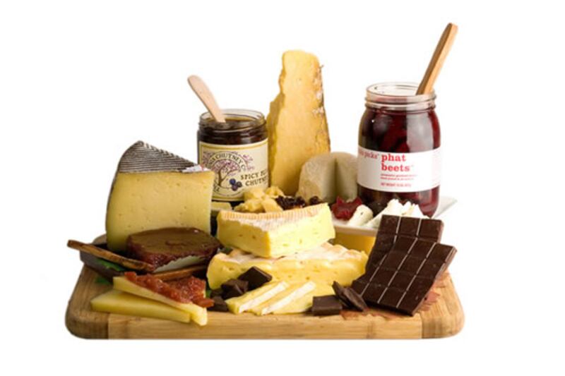 galleries/2011/12/07/holiday-gift-guide-tech-fashion-more/gift-guide-fromager_njwz9t