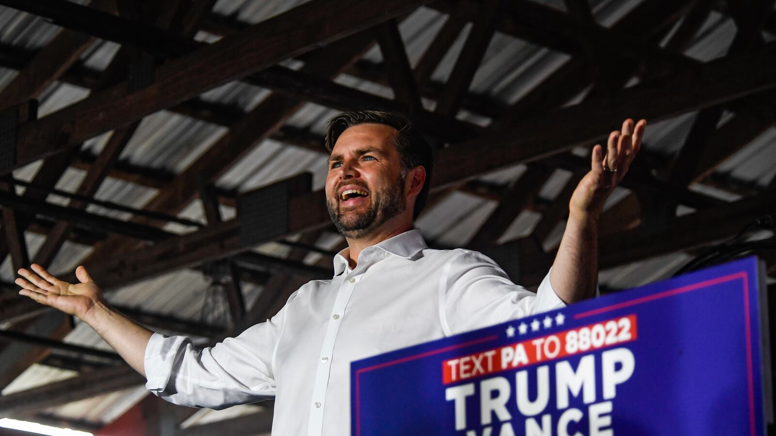 Vance speaks to a crowd in Pennsylvania.