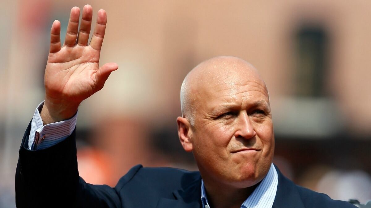 cheats/2012/07/25/ripken-s-mom-home-after-kidnapping/ripken-mom-kidnapped-cheat_vbz6xy